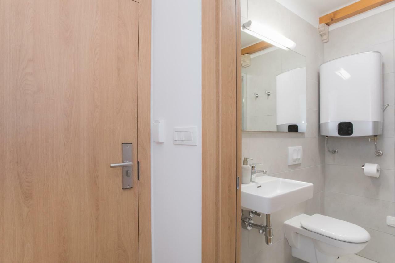 Rooms Kala Sibenik Bagian luar foto